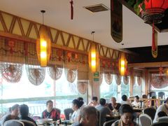 大堂-龙泉人椰子鸡.糟粕醋.海南菜(三亚旗舰店)