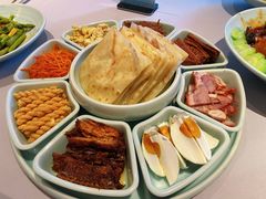 烙饼卷带鱼-静之湖湖畔餐厅