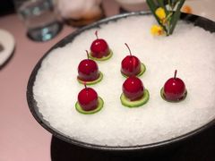 樱桃红酒鹅肝-新荣记(南京西路店)