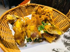 金牌脆皮猪手-魏铭鱼头捞饭(晋阳路店)