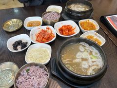 -釜山豚骨汤饭(芝罘万达广场店)