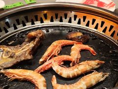 -黑金·寻焰自助百汇·烤肉·火锅(中街店)