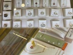 -海星奢选二手奢侈品手表包包鉴定回收寄卖(墨玉南路店)