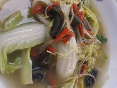 娃娃菜-千岛蚝高压锅生蚝·人参火锅(白云万达店)