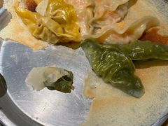 -宽鲜锅贴家常菜(永旺东部购物中心香港中路店)