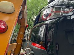 -上海伟杰·捷豹路虎4S店(闵行店)