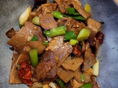 宫爆板筋-山石榴·贵州菜(丰盛里店)