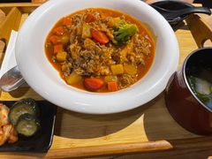 番茄烩肥牛咖喱定食-雷门拉面·现熬骨汤(凯德来福士店)