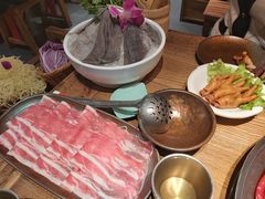 -巴卤社老火锅(财富店)