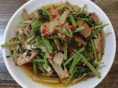 芹菜炒菜香干-江南古镇味道·私房菜