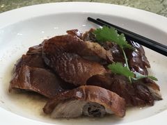 -东豪园林海鲜酒家(南港路辅路店)