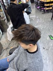 -藤野造型烫染·漂发