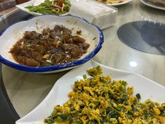 -百味园土菜馆(迎宾东路店)
