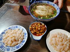 红汤面底-裕兴记•蟹黄面馆(人民广场店)