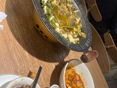 -聚鑫朋酸菜肥肠(文艺路口店)