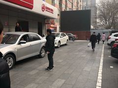 -美廉美超市（增光路店）-停车场
