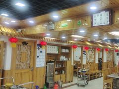-屯老二农家铁锅炖·行业领军者(梅江店)