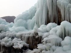 -大平台龙居瀑布旅游区