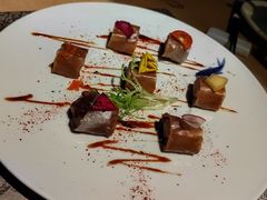 -穹六人间 people 6(岳阳路店)