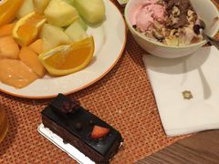 冰淇淋蛋糕-松咖啡自助餐厅·松北香格里拉