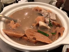 莲藕排骨汤-亢龙太子酒轩(东湖店)