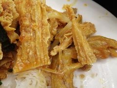 -陆川港酒楼(亭洪店)