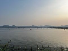 -湖畔居茶楼(湖滨店)