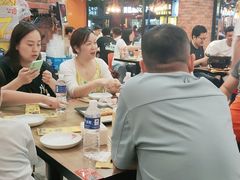 大堂-宝记烧烤·碳锅羊肉·羊蝎子火锅·夜食社(文体路创始店)