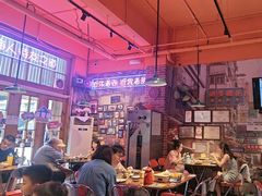 -蚝堡海鲜·威海菜·海肠捞饭·烧烤·亚洲吃蚝公司(幸福门店)