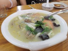 -小叶大馅饺子城