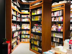 零售区-西西弗书店&矢量咖啡(凯德晶萃广场店)