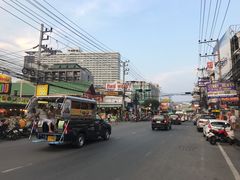 -芭提雅Amporn Seafood自助餐厅