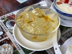-周大娘牛乳(旧寨古村总店)