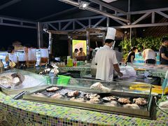 -渔家火锅·海鲜自助餐·演艺(亚龙湾天域酒店)