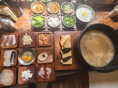 -银米·云南传统过桥米线(双廊黑金冠店)