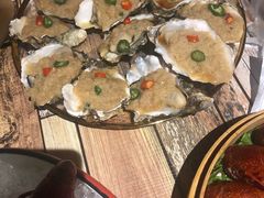 -虾弄弄海派小龙虾·牛羊蝎子火锅