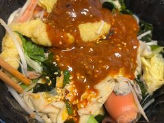 -小蛮椒麻辣烫·麻辣拌(青浦宝龙店)