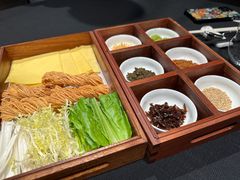 -鲁采LU STYLE(新天地店)