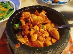 石锅杭椒牛蛙-桂满陇天书(南京德基旗舰店)