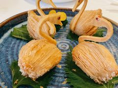 鲍鱼天鹅酥-白天鹅宾馆-宏图府餐厅