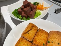 招牌炸豆腐-红雀围·海鲜火锅(陆家嘴中心店)