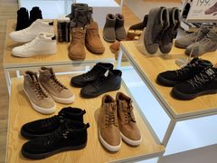 -hotwind热风(中贸广场店)