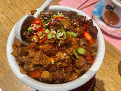 老火炖牛腩-甜阿姨·天台花园私房菜(万松园店)