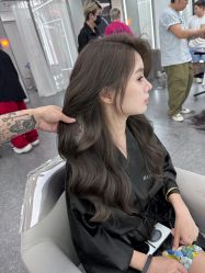 -艾美A·M Hair Salon
