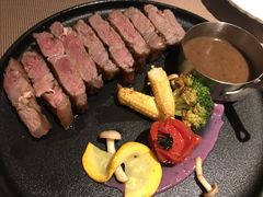 烤西冷牛排-春树下·树屋花房西餐厅(罍街AS1980店)