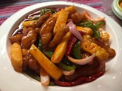 -香巴拉云南餐厅(华莱坞店)