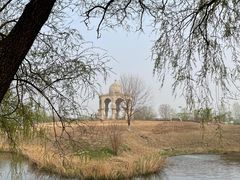-稻香湖景欢乐岛温泉城堡