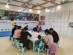 -美国谷斯妈妈早教中心 (陆家嘴店)