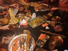 -何师烧烤Pro ·江湖川菜·小龙虾·精酿(太古里旗舰店)