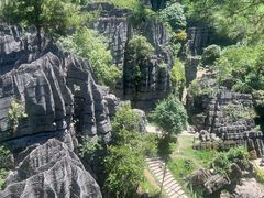 -梭布垭石林景区